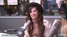 Demi Lovato\'s Interview with Ryan Seacrest -Skyscraper premier [Full] 2376
