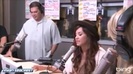 Demi Lovato\'s Interview with Ryan Seacrest -Skyscraper premier [Full] 2899