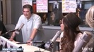 Demi Lovato\'s Interview with Ryan Seacrest -Skyscraper premier [Full] 3035