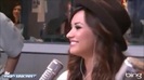 Demi Lovato\'s Interview with Ryan Seacrest -Skyscraper premier [Full] 3104