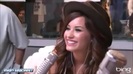 Demi Lovato\'s Interview with Ryan Seacrest -Skyscraper premier [Full] 3111