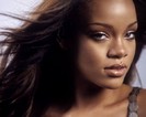 Rihanna poza 30