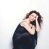 frances-ondiviela-408980l-thumbnail_gallery