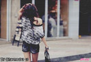 A doua zi Selena se pregateste sa plece...