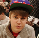 Buna...[cu un zambet fals sub care se ascundeau multi nervi :@:@:@:@]