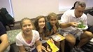 Demi Birthday Cambio 2010 (88)