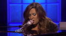 Demi Lovato Performs Skyscraper on the Ellen Show (430)