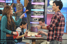 Drew-Roy-in-Hannah-Montana-Forever-drew-roy-14973571-2000-1330