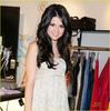 selena-gomez-caravan-crazy-12