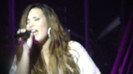 Demi Lovato - Lightweight Live - A Special Night With Demi Lovato (1977)