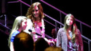 Demi Lovato Skyscraper live at Souncheck (560)