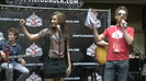 Demi Lovato  Live at Glendale Galleria  in LA for Cambio in HD 00231