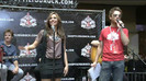 Demi Lovato  Live at Glendale Galleria  in LA for Cambio in HD 00276