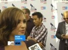 Vh1 Do Something Awards 2010-Red Carpet Interview (20)