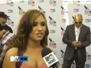 Vh1 Do Something Awards 2010-Red Carpet Interview (999)