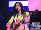 Demi Lovato - Catch Me Live (554)