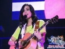 Demi Lovato - Catch Me Live (566)