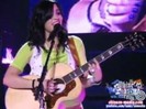 Demi Lovato - Catch Me Live (1030)