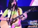 Demi Lovato - Catch Me Live (1049)