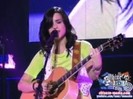 Demi Lovato - Catch Me Live (1510)