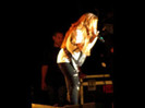 Demi Lovato - Moves Like Jagger (971)