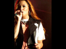 Demi Lovato - Moves Like Jagger (2430)