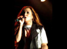 Demi Lovato - Moves Like Jagger (2424)