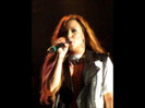 Demi Lovato - Moves Like Jagger (2421)