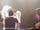 Avril Lavigne - Paparazzi (Various Footage Part 1) 2951