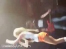 Avril Lavigne - Paparazzi (Various Footage Part 1) 3148