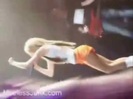 Avril Lavigne - Paparazzi (Various Footage Part 1) 3151