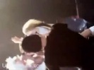 Avril Lavigne - Paparazzi (Various Footage Part 1) 3364