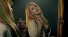 Avril Lavigne - What The Hell_youtube_original 0531
