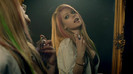 Avril Lavigne - What The Hell_youtube_original 0534