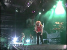 Bonez Tour Documentary [HD] Part2 - Avril Lavigne 0886