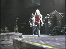 Bonez Tour Documentary [HD] Part2 - Avril Lavigne 2396