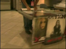 Bonez Tour Documentary [HD] Part2 - Avril Lavigne 0497