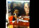 DEMI LOVATO IN ITALY 31-03-12 1374