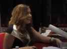 Demi Lovato signing session Mondadori Milano 31-03-12 0334