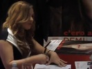 Demi Lovato signing session Mondadori Milano 31-03-12 0374