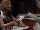 Demi Lovato signing session Mondadori Milano 31-03-12 0390