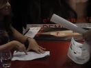 Demi Lovato signing session Mondadori Milano 31-03-12 0407