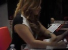 Demi Lovato signing session Mondadori Milano 31-03-12 0547