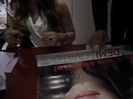 Demi Lovato signing session Mondadori Milano 31-03-12 1172
