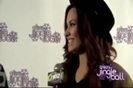 Maxwell with Demi Lovato HQ (492)