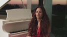 Demi Lovato talks following her dream_ ACUVUE® 1-DAY Contest Stories 0439