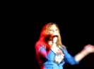 Demi Unbroken Live In Panama (110)