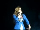 Demi Unbroken Live In Panama (209)