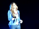 Demi Unbroken Live In Panama (378)
