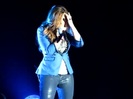 Demi Unbroken Live In Panama (466)